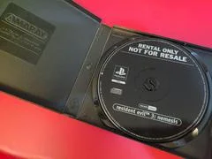 Carátula de Resident Evil 3: Nemesis [Not for Resale]