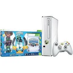 Carátula de Xbox 360 Slim Console 4GB White Skylanders Bundle