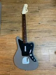 Carátula de Rock Band 4 Wireless Fender Jaguar Guitar Controller [Gray]