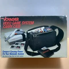 Carátula de Voyager Video Game System Carry Case